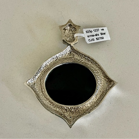 Unisex One of a kind Venetian Glass Intaglio Pendant - Picture 8 of 11